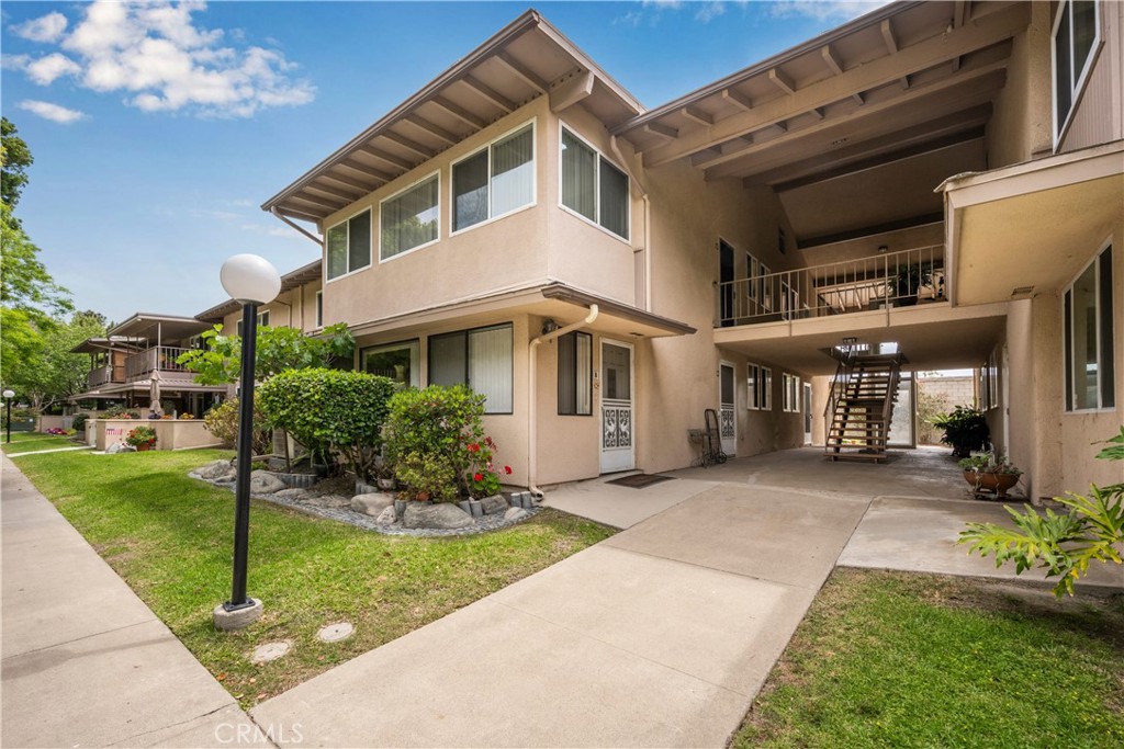 13338 Del Monte Drive #3K