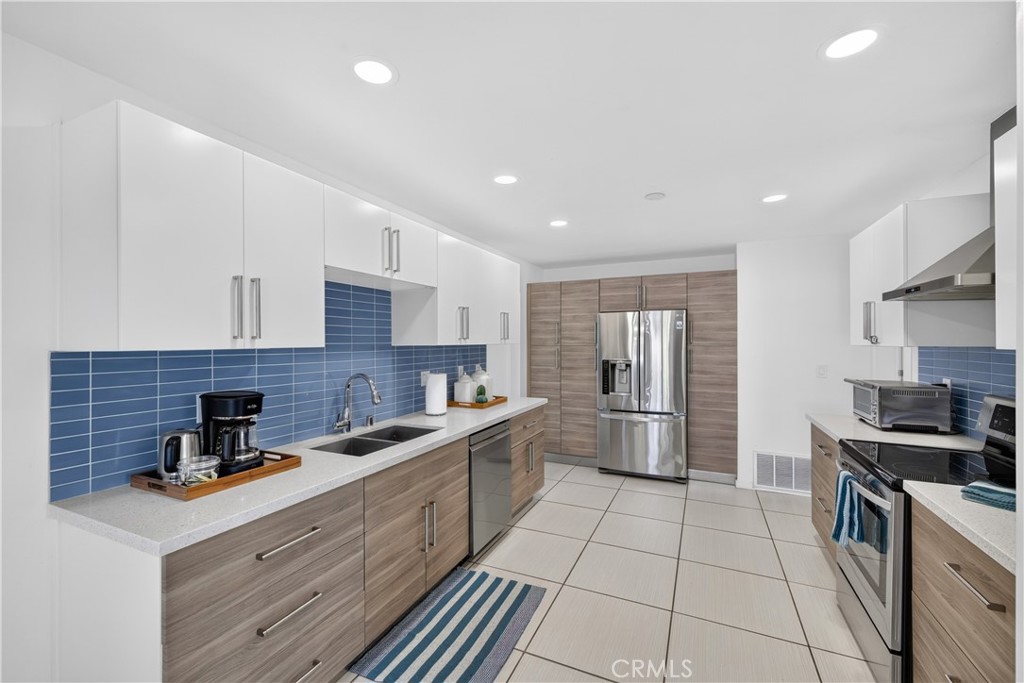 MLS #OC26132740 image #15
