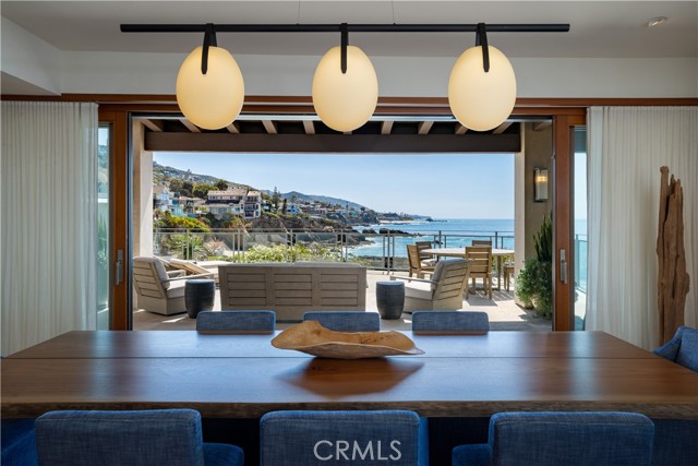 1901 Ocean Way, Laguna Beach CA: https://media.crmls.org/medias/ea754125-a9f0-4e96-a575-4eb0c4282a34.jpg