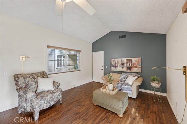 Detail Gallery Image 22 of 40 For 1496 Lemon Grove, Upland,  CA 91786 - 2 Beds | 2 Baths