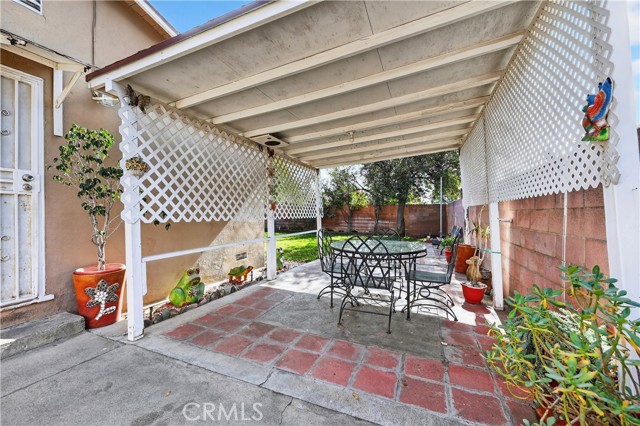 15937 Manzanita, Fontana CA: https://media.crmls.org/medias/ea77223d-9f6f-47a7-b0f7-544aa938fe9a.jpg