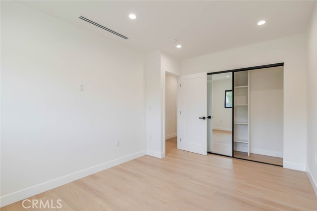 Detail Gallery Image 32 of 36 For 6219 Sylvia Ave, Tarzana,  CA 91335 - 3 Beds | 2 Baths