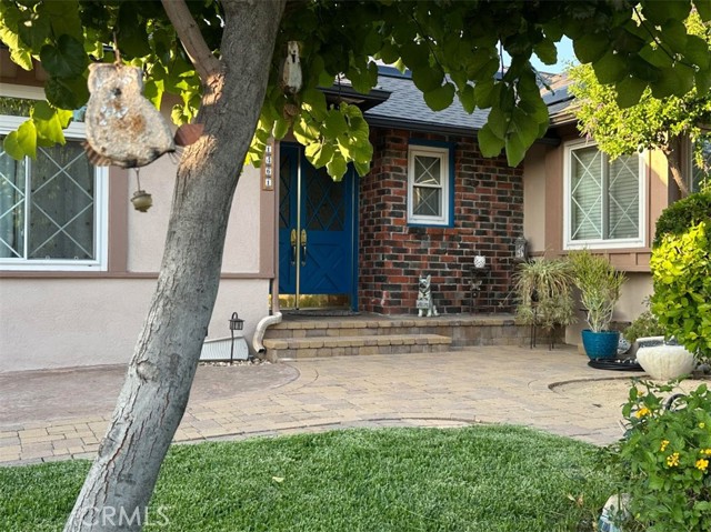 1461 E Grovecenter Street, Covina CA: https://media.crmls.org/medias/ea780779-4d53-4ee6-885a-24ffe404a0eb.jpg