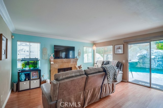 Detail Gallery Image 7 of 24 For 1032 Smoketree Dr, Corona,  CA 92882 - 3 Beds | 2/1 Baths