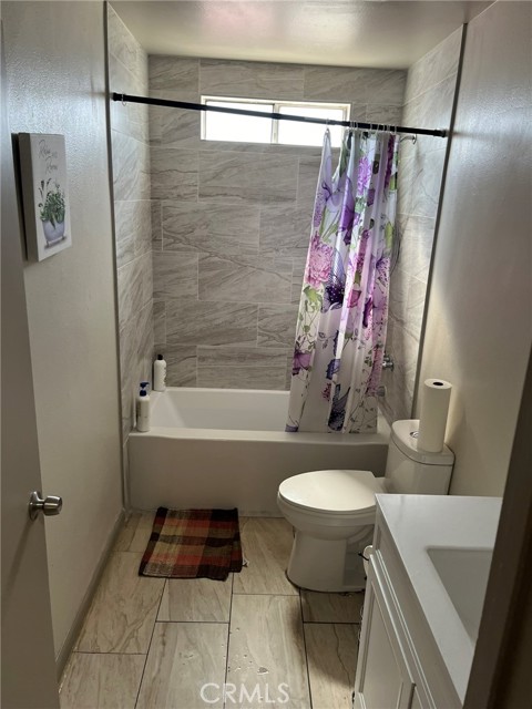 Detail Gallery Image 9 of 17 For 1881 Mitchell, Atwater,  CA 95301 - 4 Beds | 3 Baths
