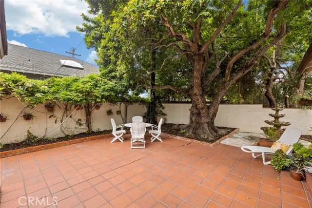 113 Vista Del Parque, Redondo Beach, California 90277, 2 Bedrooms Bedrooms, ,1 BathroomBathrooms,Residential,Sold,Vista Del Parque,SB24098927