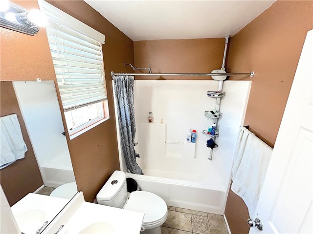 Detail Gallery Image 26 of 30 For 278 Overleaf Way, San Jacinto,  CA 92582 - 5 Beds | 4 Baths