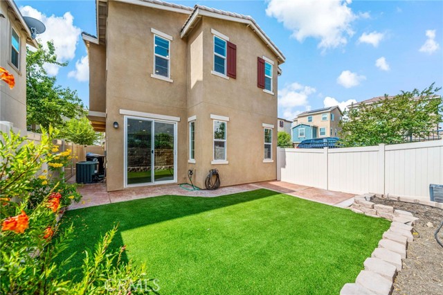 3908 Boulder Drive, Jurupa Valley CA: https://media.crmls.org/medias/ea793420-c18f-4629-84dc-a726b60ecd57.jpg