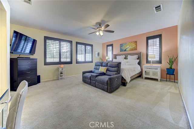 Detail Gallery Image 5 of 47 For 32185 Bandelier, Winchester,  CA 92596 - 4 Beds | 3/1 Baths