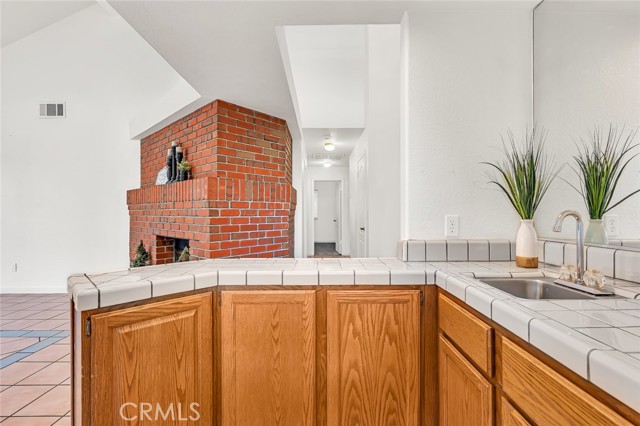 Detail Gallery Image 27 of 71 For 934 Neal St, Los Banos,  CA 93635 - 4 Beds | 2 Baths
