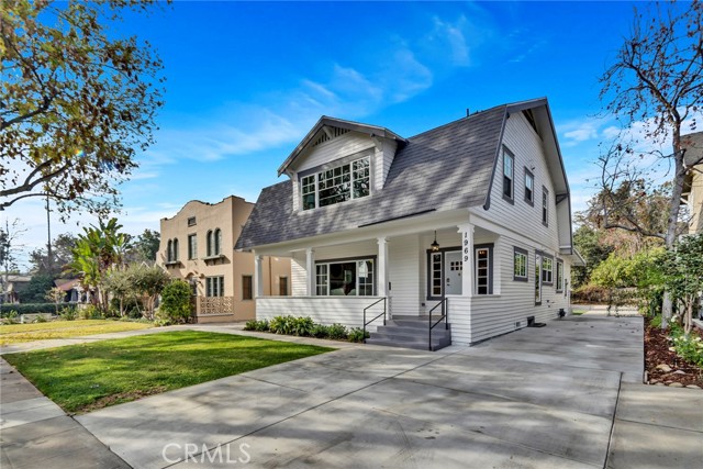 Detail Gallery Image 1 of 38 For 1969 Fletcher Avenue, South Pasadena,  CA 91030 - 4 Beds | 4 Baths