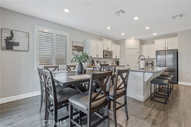 Detail Gallery Image 18 of 41 For 3531 E Laura Ct, Visalia,  CA 93292 - 3 Beds | 2 Baths