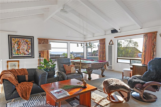 Detail Gallery Image 9 of 20 For 327 Palomar Ave, Pismo Beach,  CA 93449 - 3 Beds | 2 Baths