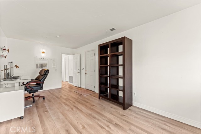 Detail Gallery Image 19 of 54 For 31582 Golden Lion, Temecula,  CA 92591 - 5 Beds | 3 Baths