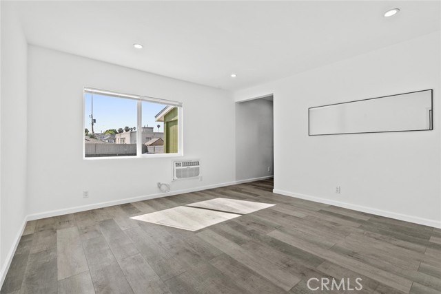 142 S Savannah Street, Los Angeles CA: https://media.crmls.org/medias/ea7e1103-2707-41a5-aa4d-b9554c221fe6.jpg