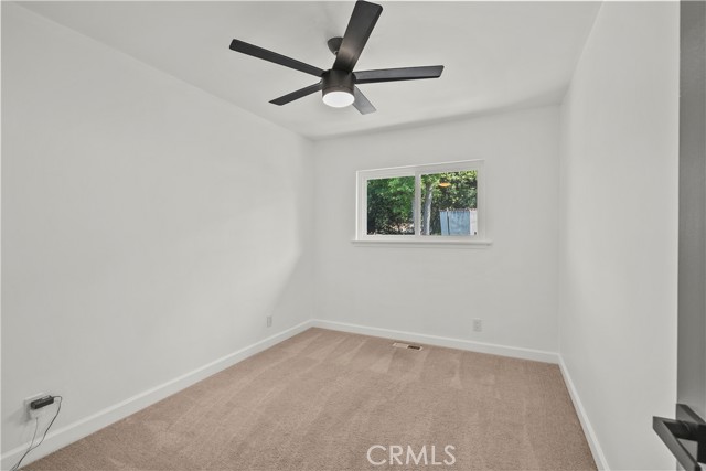 25083 Wheeler Road, Newhall CA: https://media.crmls.org/medias/ea7ec303-e510-4861-b363-3fcf182be3d0.jpg