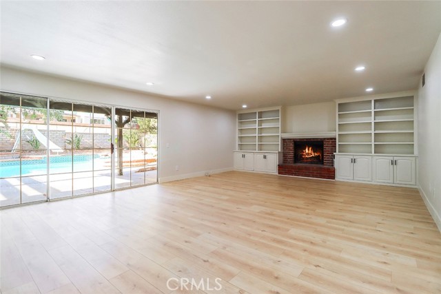 20591 Celtic Street, Chatsworth CA: https://media.crmls.org/medias/ea7ed608-1f8b-47ef-aec3-bb0228b8daa2.jpg