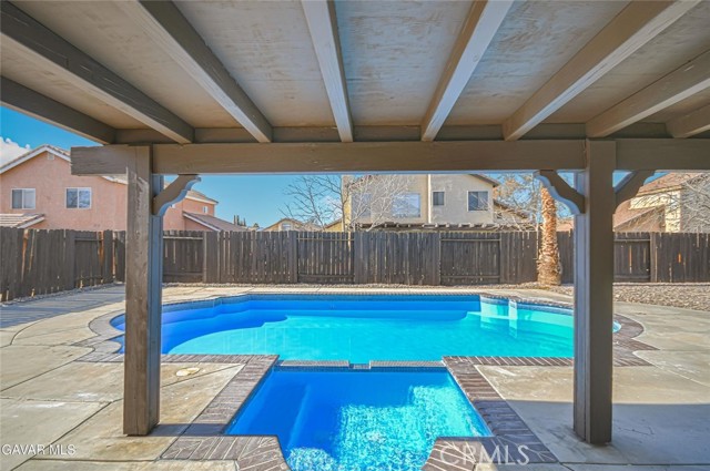 Detail Gallery Image 21 of 24 For 37717 49th, Palmdale,  CA 93552 - 3 Beds | 3 Baths