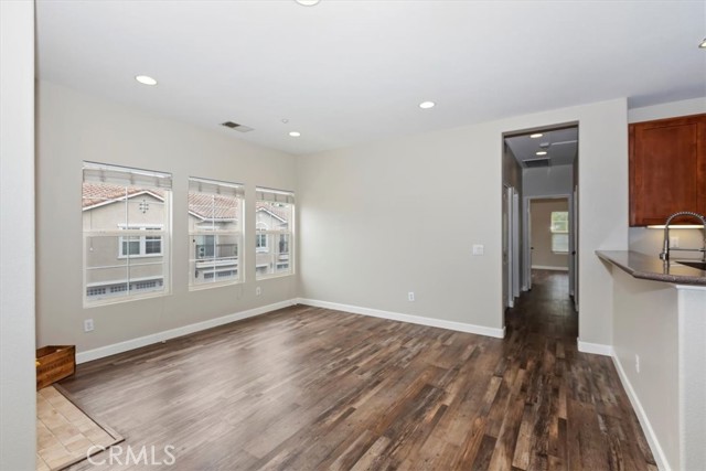 Detail Gallery Image 6 of 28 For 11450 Church St #129,  Rancho Cucamonga,  CA 91730 - 2 Beds | 2 Baths
