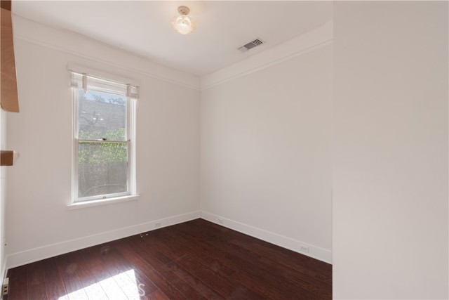 Detail Gallery Image 6 of 22 For 115 2nd, Templeton,  CA 93465 - 2 Beds | 2 Baths