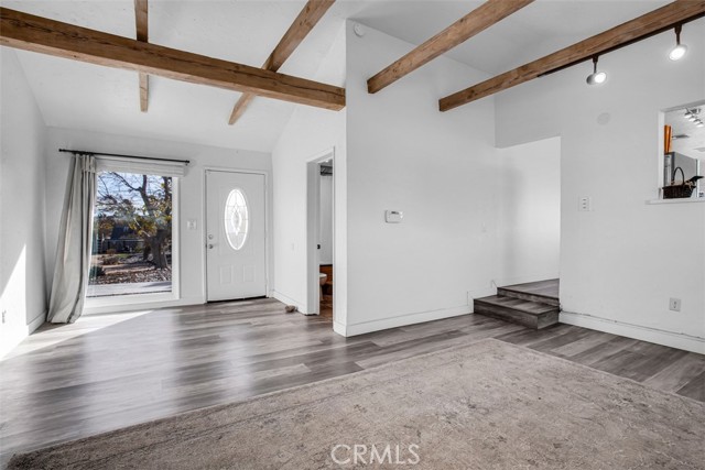 59427 La Crescenta Drive, Yucca Valley CA: https://media.crmls.org/medias/ea7fa4a8-08a8-4f79-92d5-bd1b327e78d6.jpg