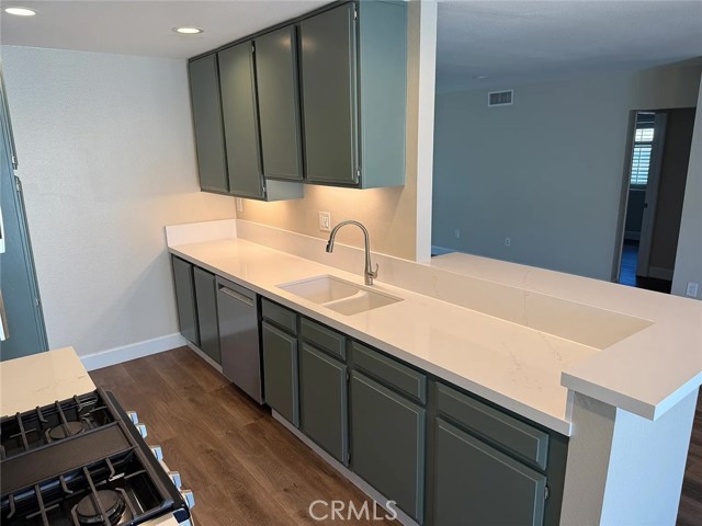 Detail Gallery Image 4 of 15 For 28615 Friarstone Ct, Rancho Palos Verdes,  CA 90275 - 3 Beds | 2 Baths