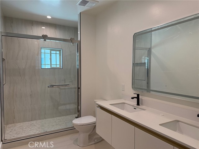 10347 Mapledale Street, Bellflower CA: https://media.crmls.org/medias/ea7ff117-9323-47f9-8c69-ad0a06502d16.jpg