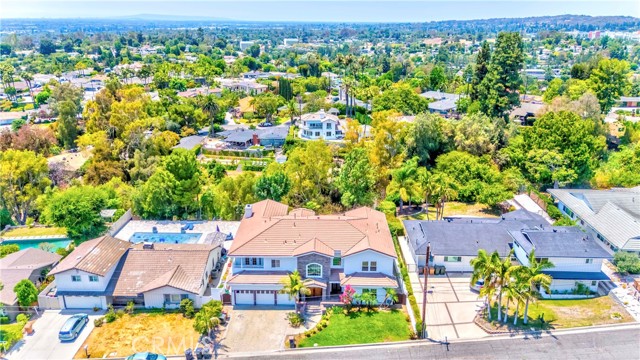 1841 Skyline Way, Fullerton CA: https://media.crmls.org/medias/ea8011e9-b5f9-48ee-92fe-7aa073e6f8a7.jpg