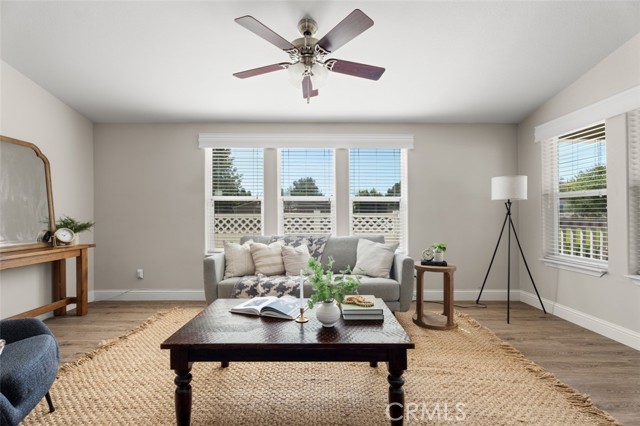 2239 Black Canyon Rd, Ramona CA: https://media.crmls.org/medias/ea80a3ea-5177-4748-8427-1c15fde77859.jpg