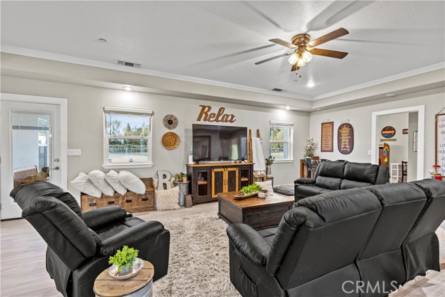 678 Colusa, Gridley CA: https://media.crmls.org/medias/ea818447-31bc-4eb6-a1a5-a58c92a5b4f6.jpg