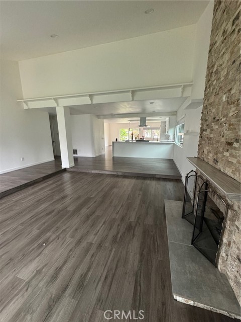 Detail Gallery Image 4 of 10 For 9559 Calle Del Casa, Riverside,  CA 92503 - 3 Beds | 1 Baths