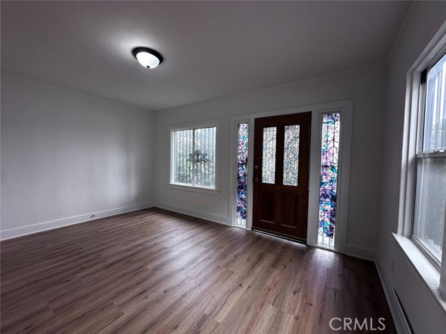 1805 W 35th Street, Los Angeles CA: https://media.crmls.org/medias/ea81e077-c814-4f3e-b599-c1cf67d8e3c6.jpg