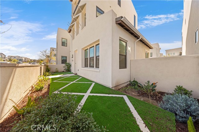 Detail Gallery Image 49 of 60 For 102 Yugen, Irvine,  CA 92618 - 4 Beds | 3/1 Baths