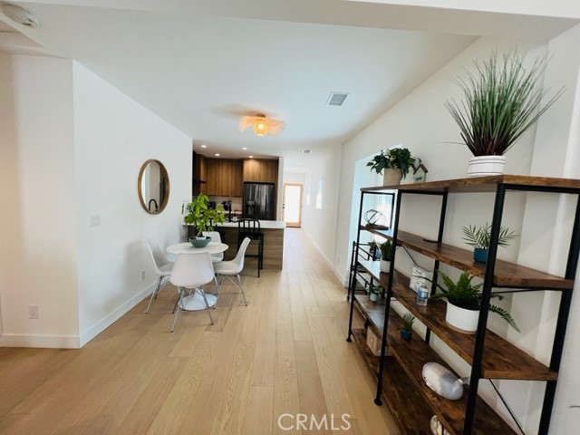 Detail Gallery Image 16 of 63 For 2672 Newell St, Los Angeles,  CA 90039 - – Beds | – Baths