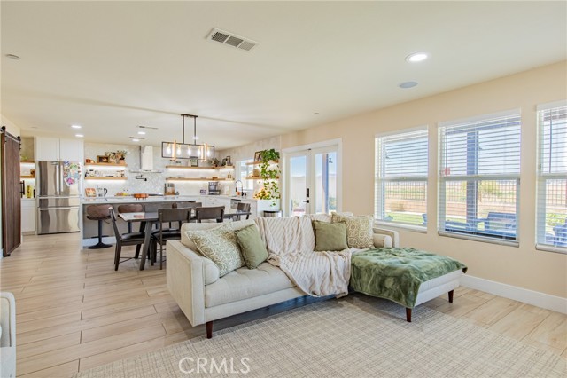 Detail Gallery Image 17 of 30 For 116 Yosemite, Perris,  CA 92570 - 3 Beds | 2/1 Baths