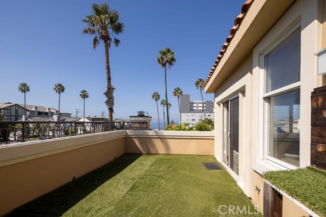 910 Catalina Avenue, Redondo Beach, California 90277, ,Residential Income,Sold,Catalina,SB22215682