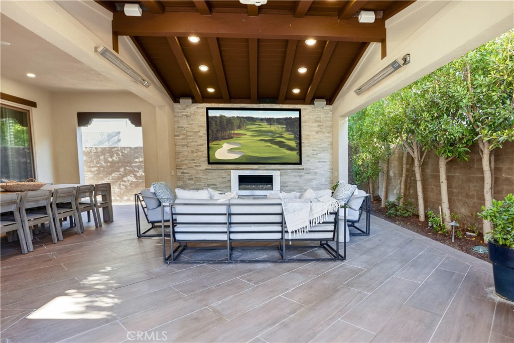 MLS #OC25270445 image #31