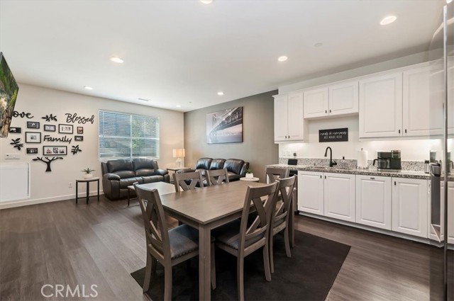 Detail Gallery Image 13 of 39 For 3562 E Moonlight St, Ontario,  CA 91761 - 2 Beds | 2/1 Baths