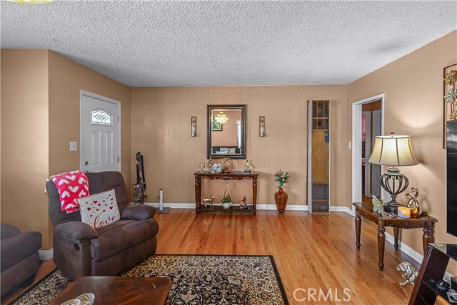 Detail Gallery Image 5 of 37 For 11402 Excelsior, Norwalk,  CA 90650 - 3 Beds | 2 Baths