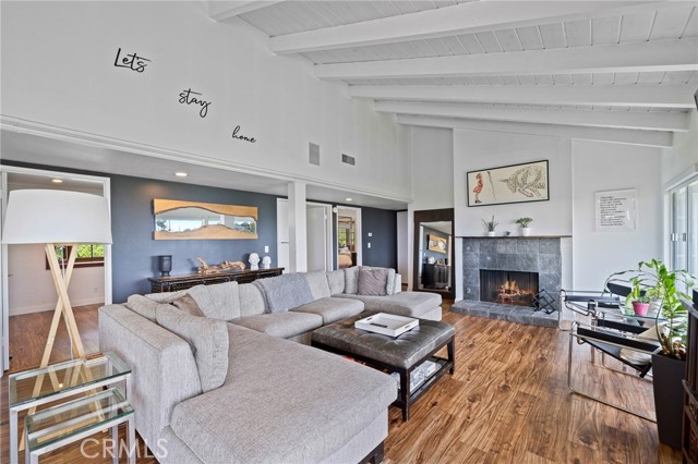 Detail Gallery Image 9 of 70 For 1665 Tahiti Ave, Laguna Beach,  CA 92651 - 3 Beds | 2 Baths