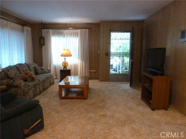 Detail Gallery Image 6 of 18 For 58 Cottonwood Cir, Oroville,  CA 95965 - 2 Beds | 2 Baths