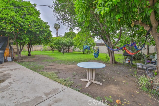 1727 Westwood Place, Pomona CA: https://media.crmls.org/medias/ea8821a3-4e9f-4034-8fa3-af851431b3ee.jpg