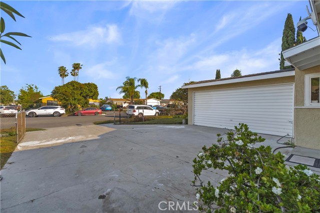 369 Lang Avenue, La Puente CA: https://media.crmls.org/medias/ea88a50f-25f5-4818-acb3-9fcce0345c7a.jpg