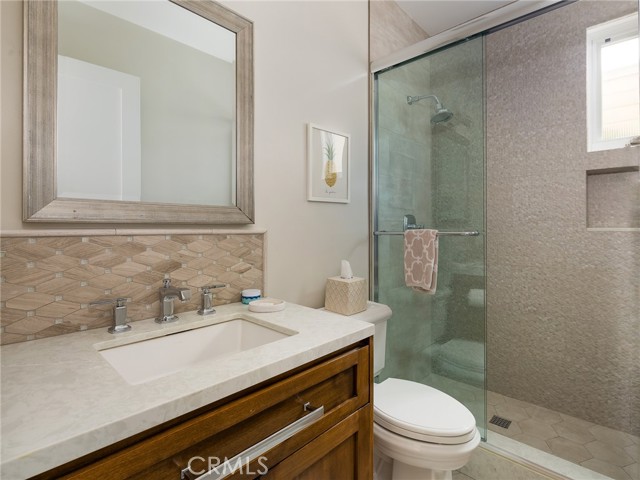 801 18th Street, Manhattan Beach, California 90266, 4 Bedrooms Bedrooms, ,4 BathroomsBathrooms,Residential,Sold,18th,SB24108757
