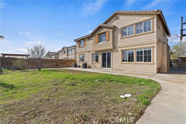 Detail Gallery Image 35 of 39 For 6825 Tahoe Way, Fontana,  CA 92336 - 4 Beds | 2/1 Baths