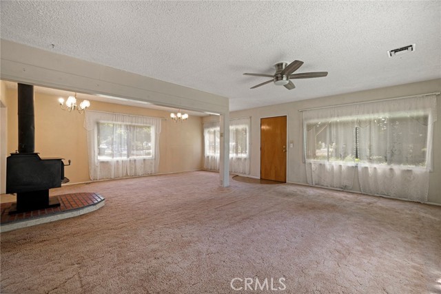 991 Vermont Street, Gridley CA: https://media.crmls.org/medias/ea8ac300-43be-4b69-a552-ed8d1fcba826.jpg