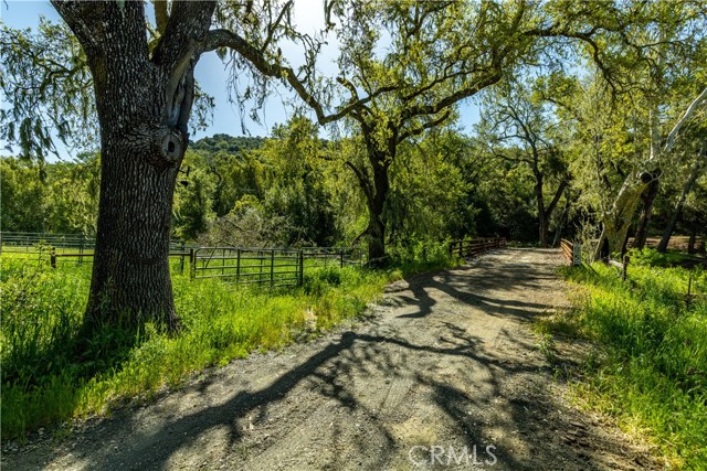 6050 York Mountain Road, Templeton, CA, 93465 6050 York Mountain Road, Templeton, CA, 93465