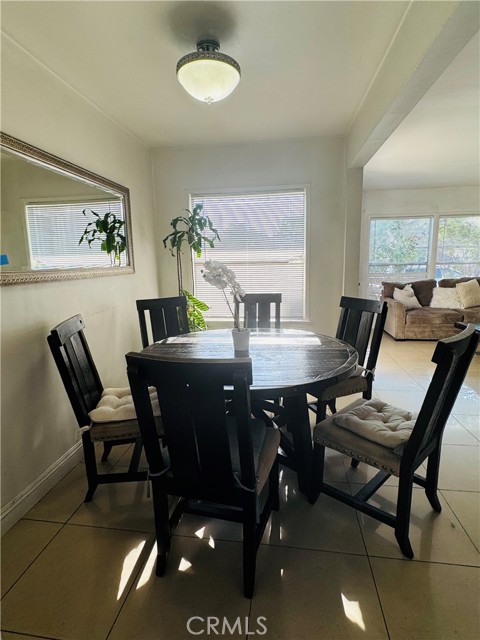 12155 Dunrobin Avenue, Downey CA: https://media.crmls.org/medias/ea8b714c-58c2-419e-98e8-5abd77dc48f0.jpg
