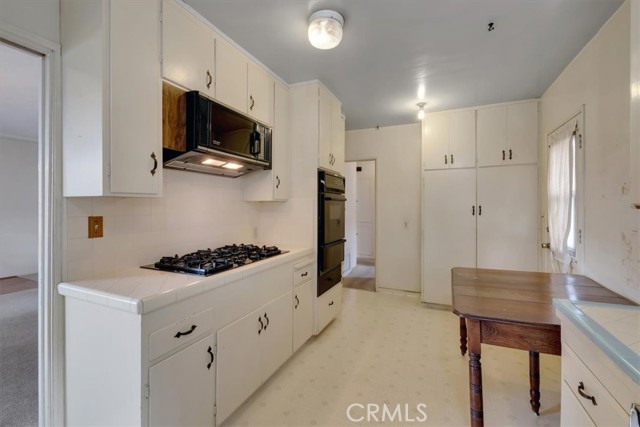 625 33rd Street, Manhattan Beach, California 90266, 3 Bedrooms Bedrooms, ,3 BathroomsBathrooms,Residential,Sold,33rd,OC21258370