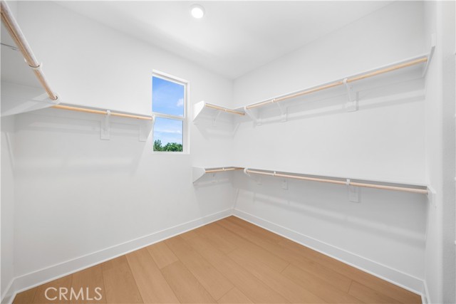 410 Lobata, Irvine CA: https://media.crmls.org/medias/ea8bbde3-e0be-4365-85ca-76c891075145.jpg